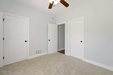 Bedroom - 9567 Holly Springs Rd, Hernando, MS 38632 photo 2 of 10