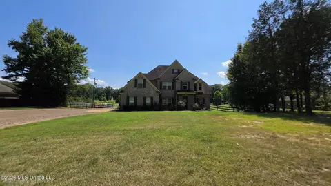 Exterior - 9567 Holly Springs Rd, Hernando, MS 38632 photo 2 of 4
