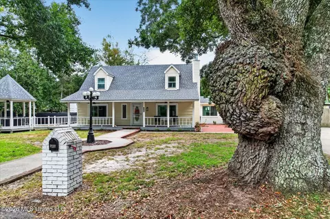 9211 Point Aux Chenes Rd, Ocean Springs, MS 39564