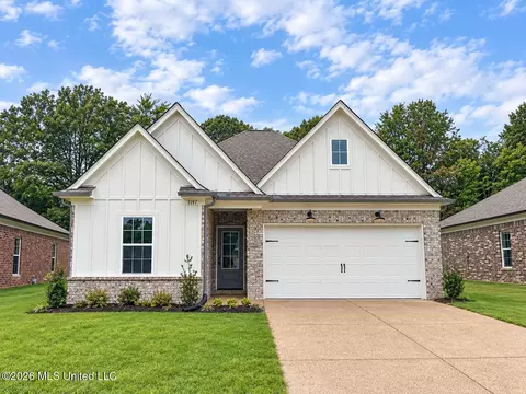 7197 Fairmont Pl Cv, Southaven, MS 38671