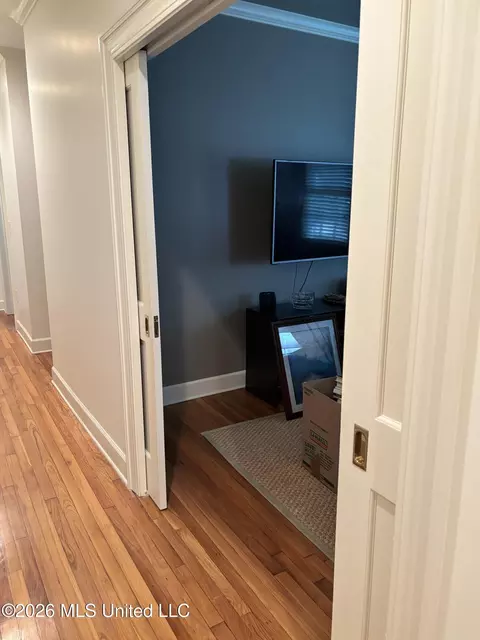 Entry Way - 1004 Buckley Dr, Jackson, MS 39206 photo 3 of 3
