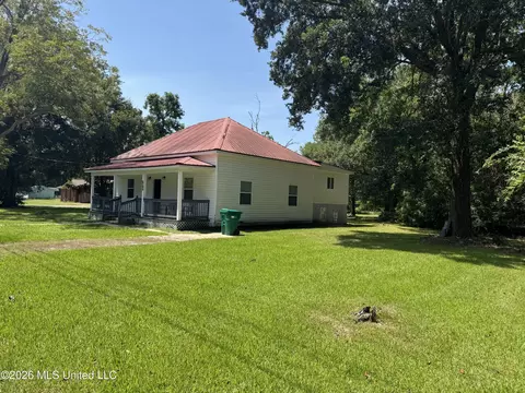 Exterior - 6209 Elder Ferry Rd, Moss Point, MS 39563 photo 2 of 3