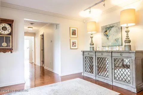 Entry Way - 3800 Redbud Rd, Jackson, MS 39211 photo 2 of 2