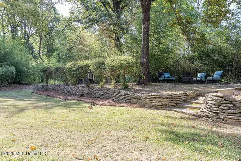 Exterior - 3800 Redbud Rd, Jackson, MS 39211 photo 4 of 5