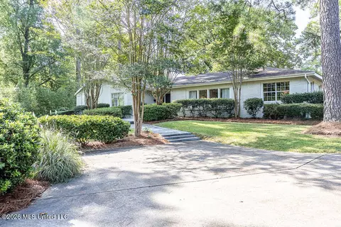 Exterior - 3800 Redbud Rd, Jackson, MS 39211 photo 2 of 5