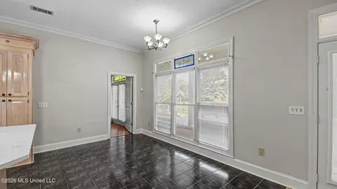 Dining - 116 Greens View Dr, Madison, MS 39110 photo 1 of 2