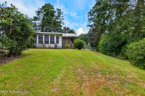 Exterior - 140 Holleman St, Wiggins, MS 39577 photo 11 of 14