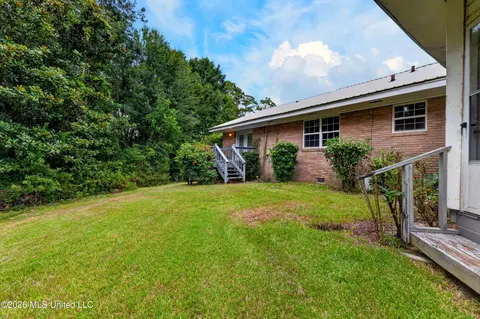 Exterior - 140 Holleman St, Wiggins, MS 39577 photo 12 of 14