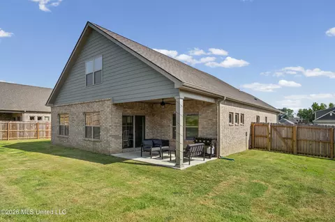 Other - 2084 Tulip Dr, Hernando, MS 38632 photo 5 of 5