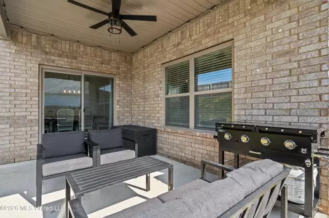 Other - 2084 Tulip Dr, Hernando, MS 38632 photo 4 of 5