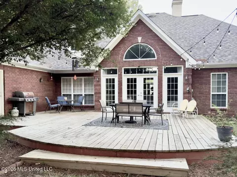 Exterior - 113 Shadi Dr, Clinton, MS 39056 photo 3 of 6