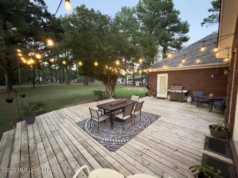 Exterior - 113 Shadi Dr, Clinton, MS 39056 photo 4 of 6