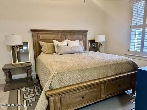 Bedroom - 902 Washington St, Natchez, MS 39120 photo 2 of 2