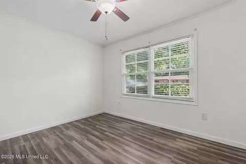Bedroom - 4317 Cunningham Rd, Moss Point, MS 39562 photo 4 of 4