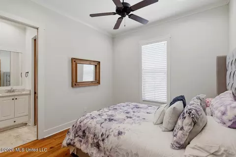 Bedroom - 105 Lake Bnd, Madison, MS 39110 photo 5 of 6