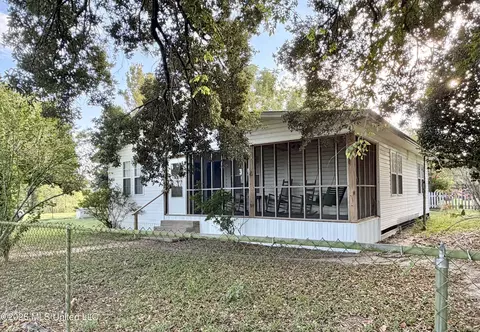 Exterior - 8488 Neely Avera Rd, Neely, MS 39461 photo 2 of 13