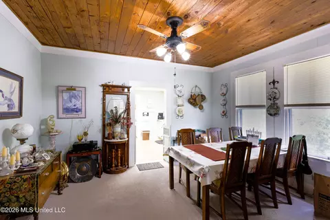 Dining - 509 Cameron St, Mccomb, MS 39648 photo 1 of 1
