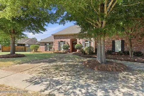 Exterior - 205 Helena Ln, Madison, MS 39110 photo 3 of 13