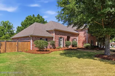Exterior - 205 Helena Ln, Madison, MS 39110 photo 4 of 13
