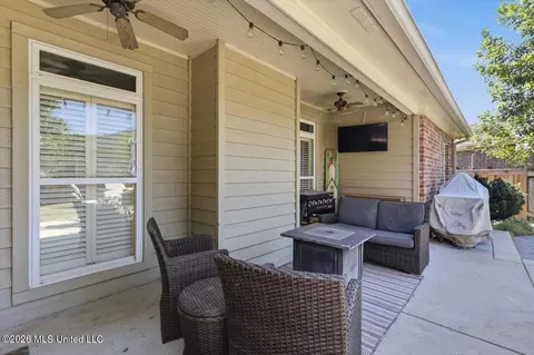 Exterior - 205 Helena Ln, Madison, MS 39110 photo 8 of 13