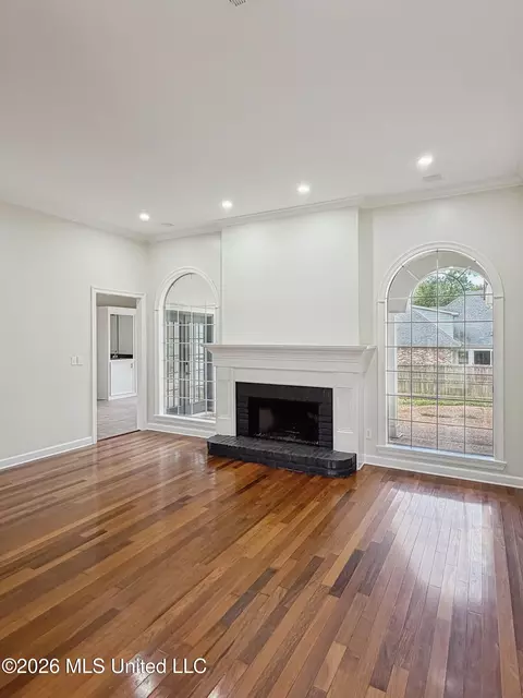 Living - 116 Hidden Hills Dr, Madison, MS 39110 photo 1 of 2