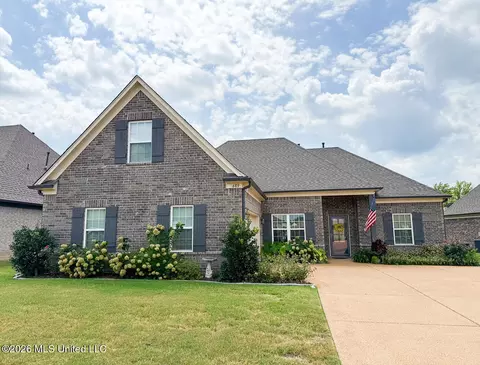 689 Holiday Cv, Hernando, MS 38632