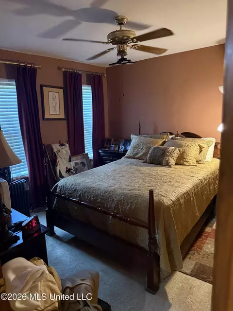 Bedroom - 6530 Cedarwood Dr, Jackson, MS 39213 photo 1 of 3