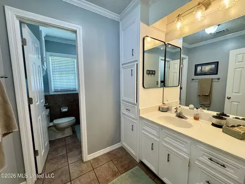 Bath - 126 Sumac Dr, Madison, MS 39110 photo 1 of 3