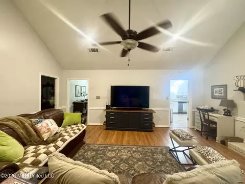 Living - 126 Sumac Dr, Madison, MS 39110 photo 2 of 2