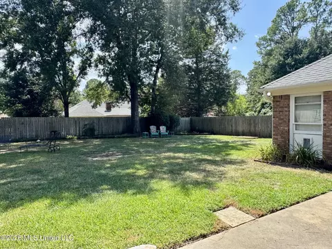 Exterior - 126 Sumac Dr, Madison, MS 39110 photo 2 of 8