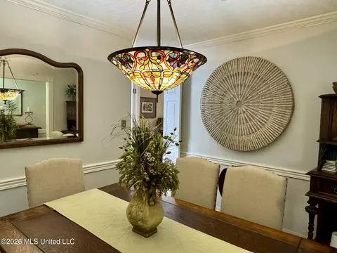 Dining - 126 Sumac Dr, Madison, MS 39110 photo 2 of 2