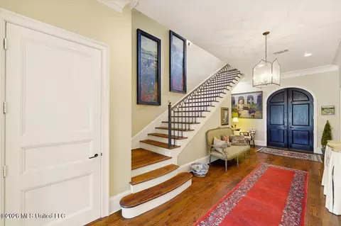 Entry Way - 146 Ridge Dr, Jackson, MS 39216 photo 1 of 4