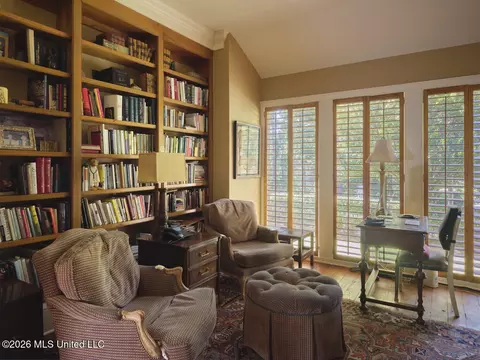Other - 146 Ridge Dr, Jackson, MS 39216 photo 2 of 7
