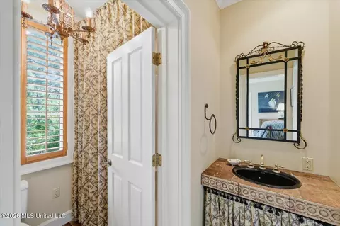 Other - 146 Ridge Dr, Jackson, MS 39216 photo 4 of 7