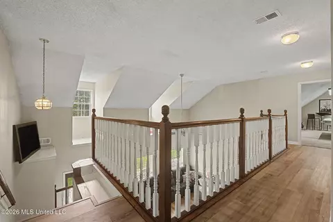 Entry Way - 4019 Victoria Dr, Nesbit, MS 38651 photo 7 of 7