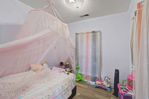 Bedroom - 4019 Victoria Dr, Nesbit, MS 38651 photo 4 of 7