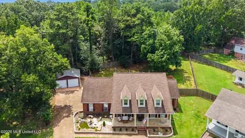 View/Area - 4019 Victoria Dr, Nesbit, MS 38651 photo 6 of 9