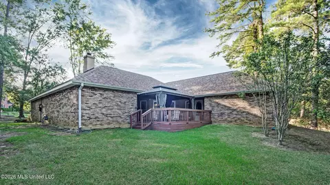 Exterior - 212 Overton Ct, Madison, MS 39110 photo 3 of 8