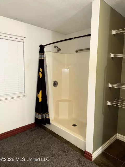 Bath - 16403 Omar Blvd, Biloxi, MS 39532 photo 4 of 4