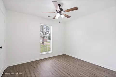Bedroom - 1090 Fawn Dr, Hernando, MS 38632 photo 1 of 2