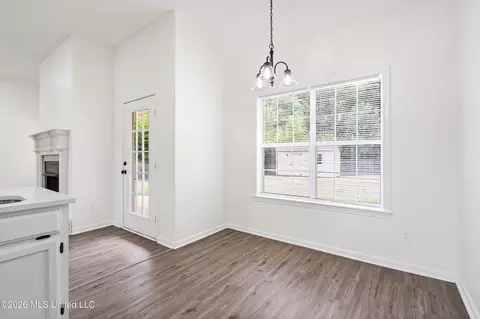 Other - 1090 Fawn Dr, Hernando, MS 38632 photo 2 of 12