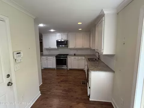Kitchen - 4318 Dunn St, Jackson, MS 39211 photo 1 of 1