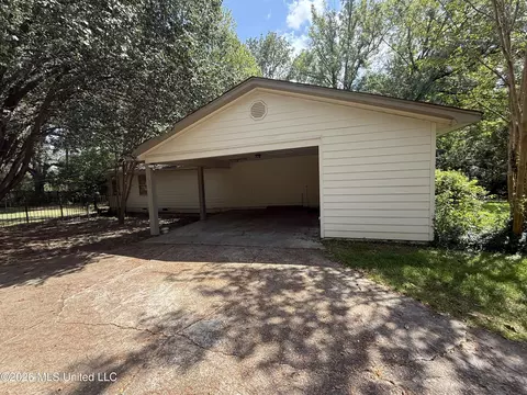Exterior - 4318 Dunn St, Jackson, MS 39211 photo 8 of 8