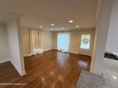 Living - 4318 Dunn St, Jackson, MS 39211 photo 1 of 3