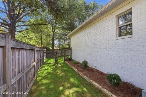 Exterior - 120 Hampton Chase, Madison, MS 39110 photo 11 of 11