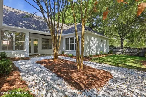 Exterior - 120 Hampton Chase, Madison, MS 39110 photo 8 of 11