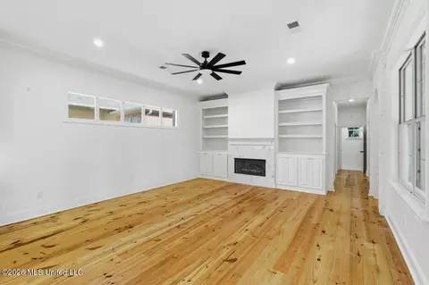 Living - 120 Hampton Chase, Madison, MS 39110 photo 1 of 6