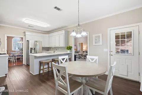 Other - 308 Windy Ridge Dr, Brandon, MS 39042 photo 5 of 11