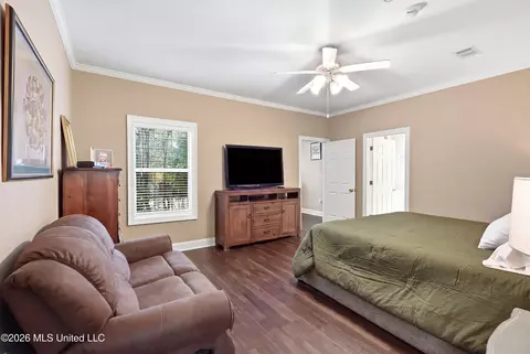 Bedroom - 308 Windy Ridge Dr, Brandon, MS 39042 photo 1 of 6