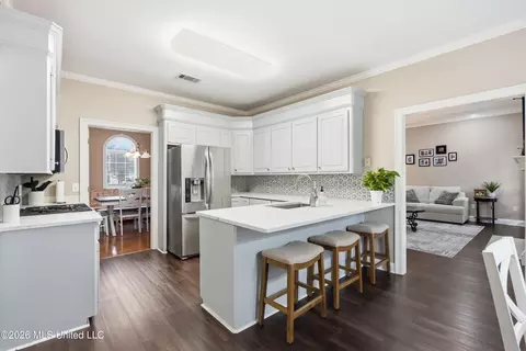Kitchen - 308 Windy Ridge Dr, Brandon, MS 39042 photo 1 of 4